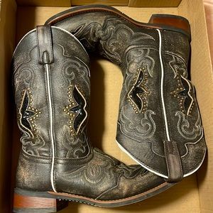 Laredon Womens Cowgirl boots